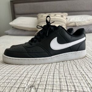Nike Court Vision Low
